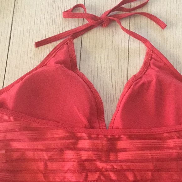 Red Ozowo halter swimsuit. Size medium - Picture 4 of 6
